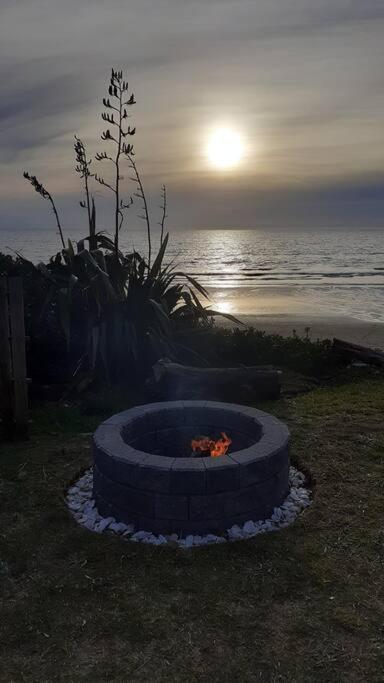 פאראפאראומו Beachfront Bliss מראה חיצוני תמונה